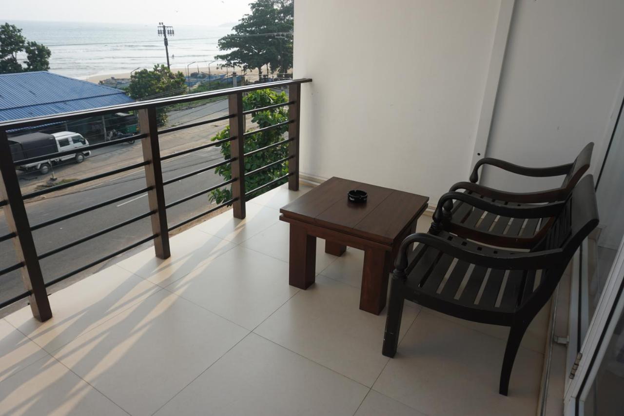 Twenty Two Binaweli Hotel Weligama Ngoại thất bức ảnh